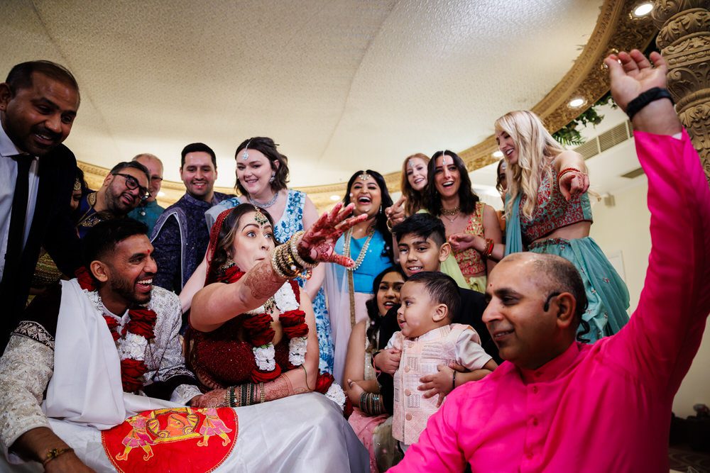 Hindu wedding ceremony at Oatland Park hotel