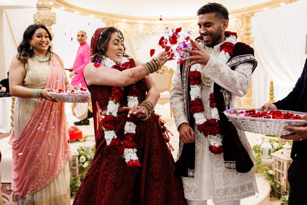 Hindu wedding ceremony at Oatland Park hotel