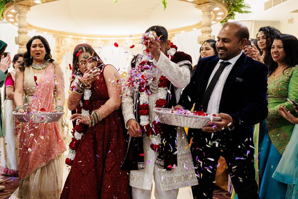 Hindu wedding ceremony at Oatland Park hotel