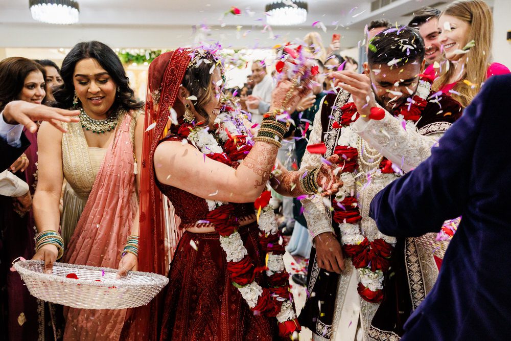 Hindu wedding ceremony at Oatland Park hotel