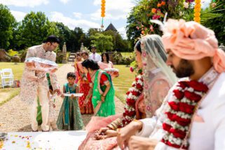 Hindu wedding blessings from family members